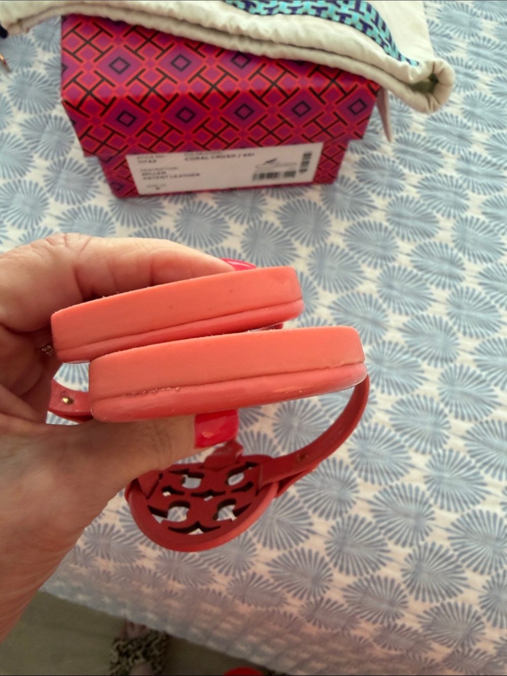 Tory Burch Coral Patent Logo Thong Sandals - Picture 6 of 6